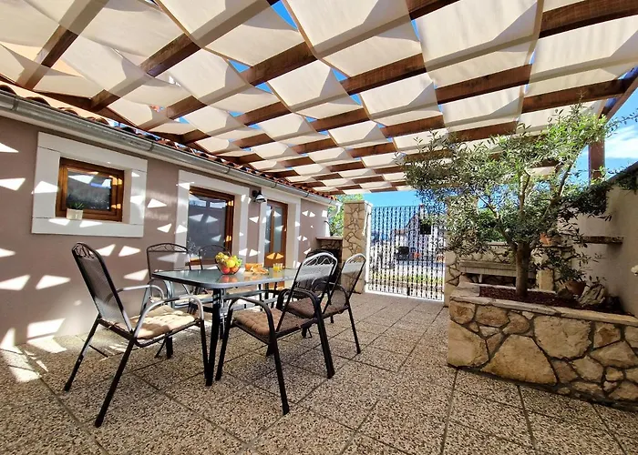 House Margerita